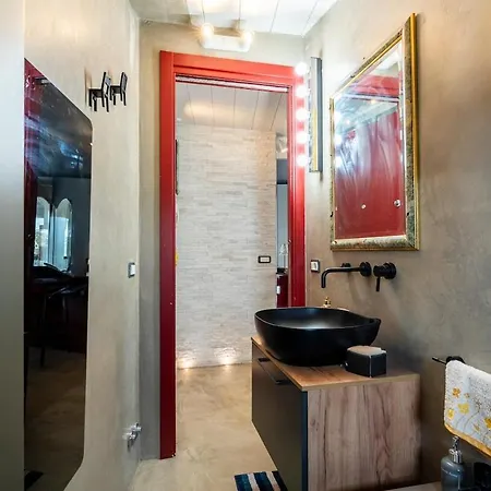 New 1bdr - Attico Con Vasca Idromassaggio *