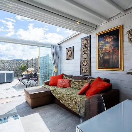 New 1bdr - Attico Con Vasca Idromassaggio * Florencia